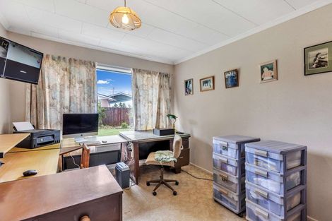 Photo of property in 10 Westerleigh Street, Bishopdale, Christchurch, 8053