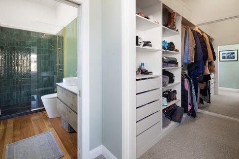 Photo of property in 114 Victoria Street, Cambridge, 3434