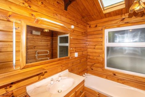 Photo of property in 19 Koromiko Crescent, Diamond Harbour, Lyttelton, 8971