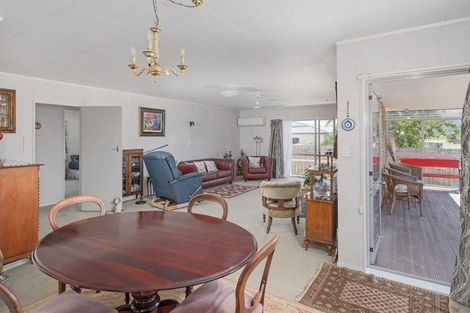 Photo of property in 38 Whitby Avenue, Whitianga, 3510