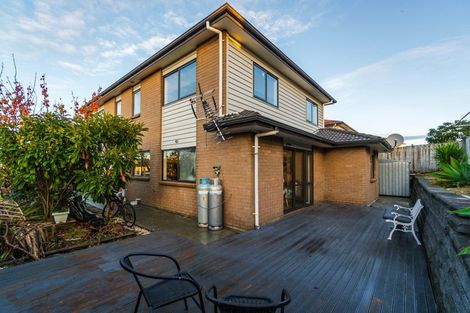 Photo of property in 78 Keri Vista Rise, Papakura, 2110
