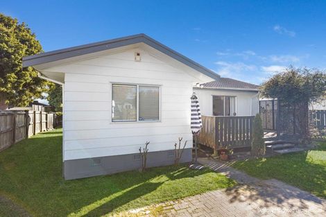 Photo of property in 17 Bronte Place, Owhata, Rotorua, 3010
