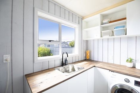 Photo of property in 10 Rochester Street, Tamatea, Napier, 4112