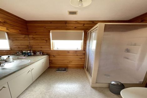 Photo of property in 1/15 Emma Court, Northpark, Auckland, 2013