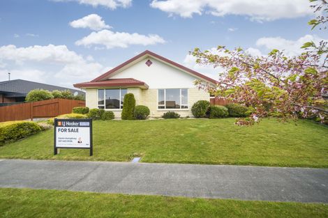 Photo of property in 22 Meridian Grove, Kelvin Grove, Palmerston North, 4414