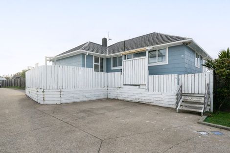 Photo of property in 12 Whenua View, Titahi Bay, Porirua, 5022