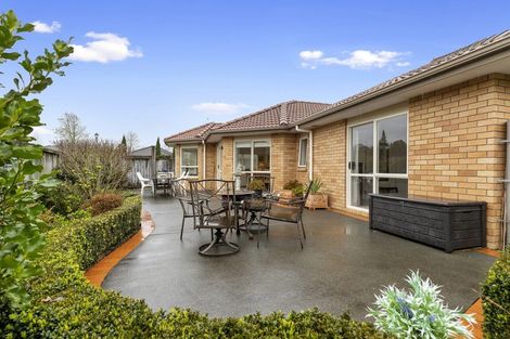 Photo of property in 13 Ribbonwood Close, Te Kauwhata, 3710