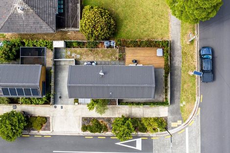 Photo of property in 1 Reg Pearce Way, Glen Innes, Auckland, 1072