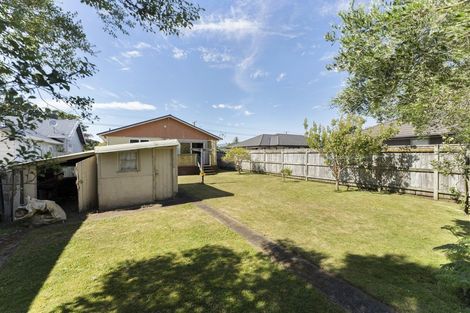 Photo of property in 52 Wallace Place, Westown, New Plymouth, 4310