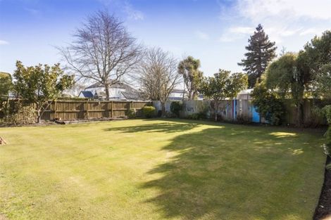 Photo of property in 73 Paparoa Street, Papanui, Christchurch, 8053