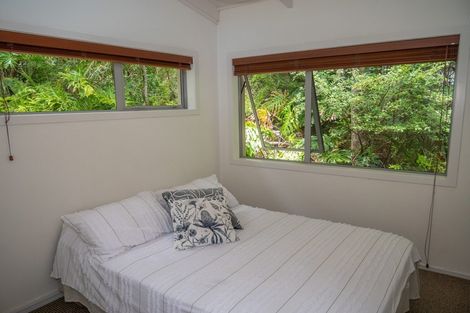 Photo of property in 27 Kotare Drive, Coopers Beach, 0420