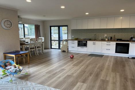 Photo of property in 4 Eclipse Terrace, Welcome Bay, Tauranga, 3112