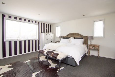 Photo of property in 12 Hunter Street, Milson, Palmerston North, 4414