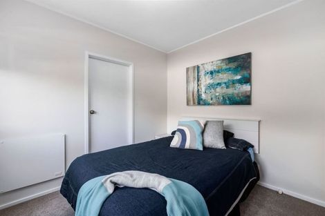 Photo of property in 1/3 Bronwyn Place, Torbay, Auckland, 0630