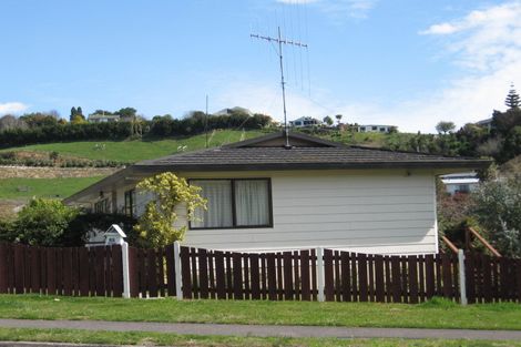 Photo of property in 65 Waitaha Road, Welcome Bay, Tauranga, 3112