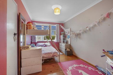 Photo of property in 12 Le Quesne Place, Fairfield, Hamilton, 3214