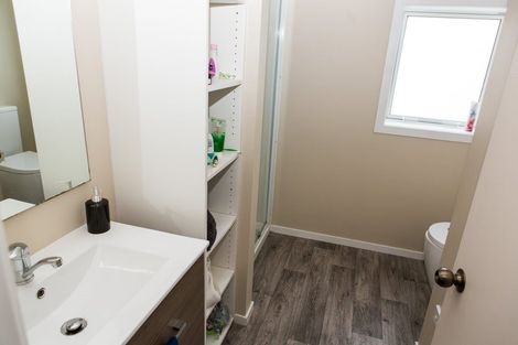 Photo of property in 40 Cedar Street, Maungaraki, Lower Hutt, 5010