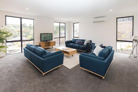 Photo of property in 33 Brugh Place, Andersons Bay, Dunedin, 9013