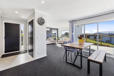 Photo of property in 158 Endeavour Drive, Whitby, Porirua, 5024