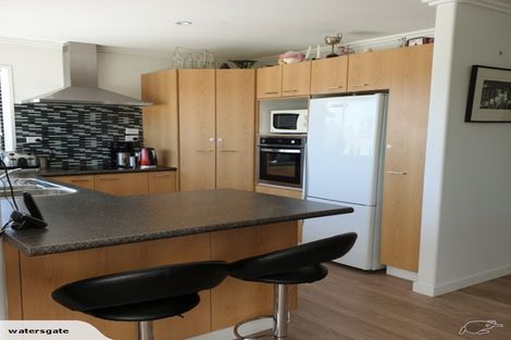 Photo of property in 5 Perrin Place, Darfield, 7510