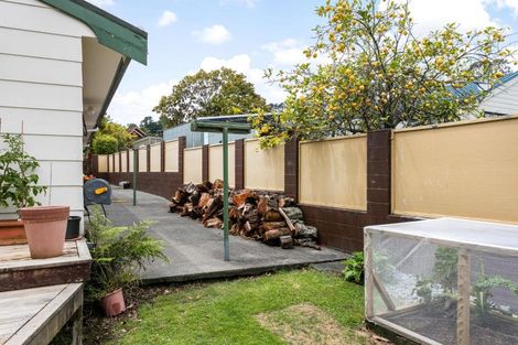 Photo of property in 2 Magnolia Street, Outer Kaiti, Gisborne, 4010
