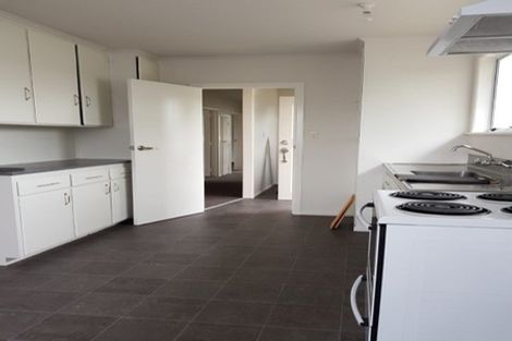 Photo of property in 18 Normandy Place, Henderson, Auckland, 0610