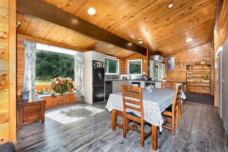 Photo of property in 2614 West Coast Road, Kirwee, Darfield, 7571