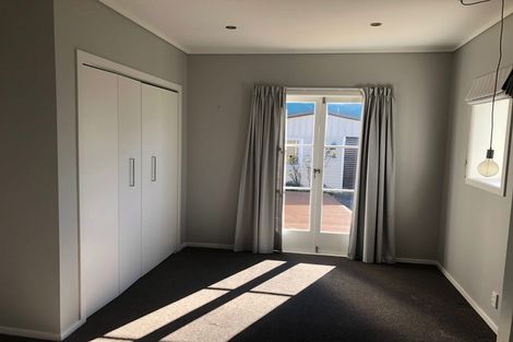 Photo of property in 21 Pilmuir Street, Hutt Central, Lower Hutt, 5010