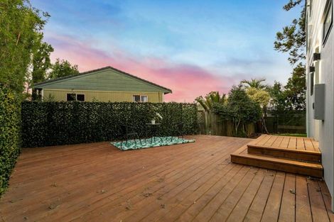 Photo of property in 1/34 Fordham Street, Beach Haven, Auckland, 0626
