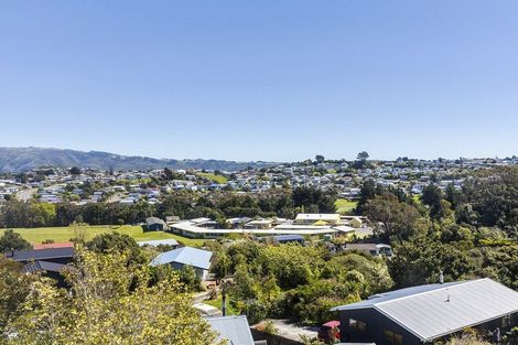 Photo of property in 11 Adventure Drive, Whitby, Porirua, 5024