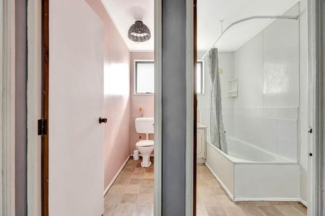 Photo of property in 39 Odlin Crescent, Nawton, Hamilton, 3200