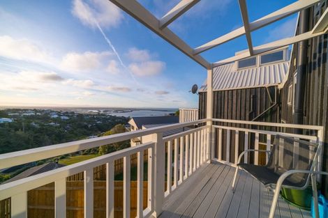 Photo of property in 2/144 Soleares Avenue, Mount Pleasant, Christchurch, 8081