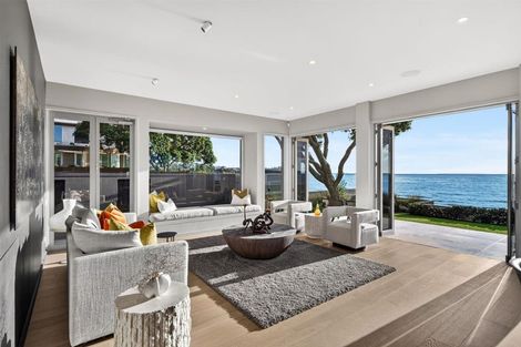 Photo of property in 29 Cecil Road, Milford, Auckland, 0620