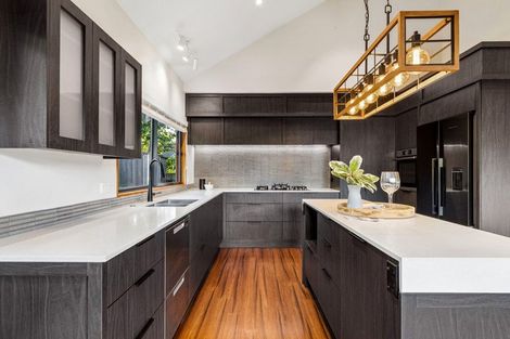 Photo of property in 24 Max Short Drive, Pukekohe, 2120