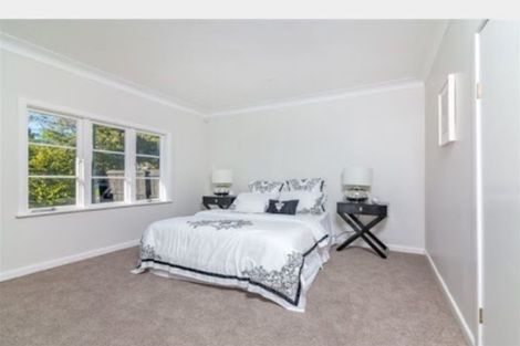 Photo of property in 33 Titirangi Road, New Lynn, Auckland, 0600