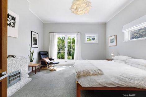 Photo of property in 9 Trent Street, Island Bay, Wellington, 6023