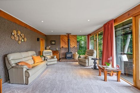 Photo of property in 15 Taiepa Road, Otatara, Invercargill, 9879