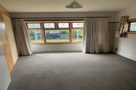 Photo of property in 37 Lyndon Street, Riccarton, Christchurch, 8041