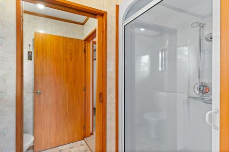 Photo of property in 633a Queen Street East, Levin, 5510