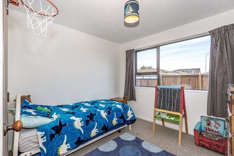 Photo of property in 11 Nyoli Street, Northcote, Christchurch, 8052