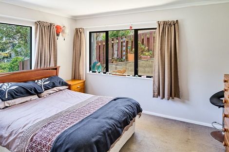 Photo of property in 21 View Road, Titahi Bay, Porirua, 5022