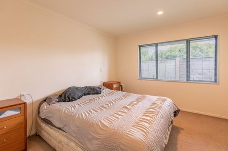 Photo of property in 11 Highgrove Place, Waipukurau, 4200