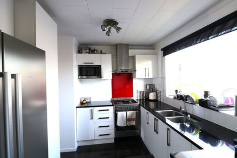 Photo of property in 1343a Dominion Extension, Mount Roskill, Auckland, 1041