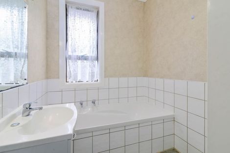 Photo of property in 35 Robertson Street, Glenholme, Rotorua, 3010