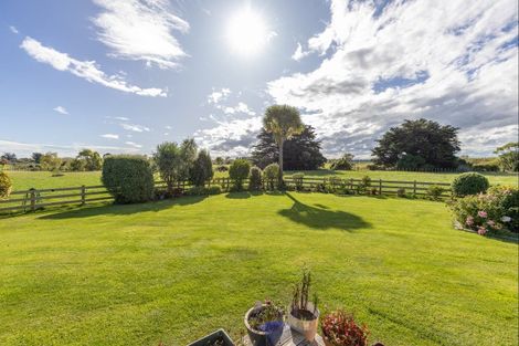 Photo of property in 205-233 Fitzherbert Road East, Aokautere, Palmerston North, 4471