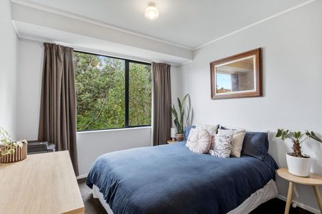 Photo of property in 11 Donald Street, Stanmore Bay, Whangaparaoa, 0932