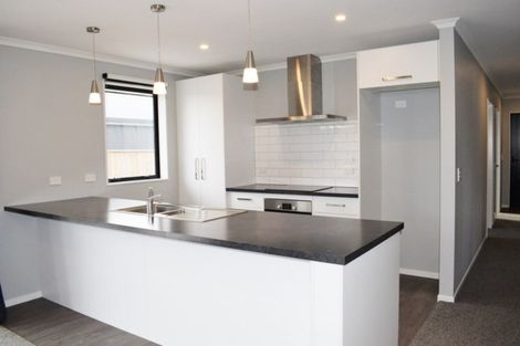 Photo of property in 3 Waihurihia Street, Otaki, 5512