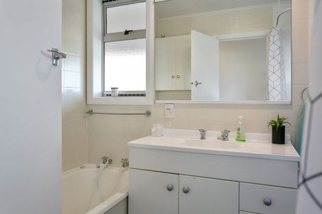 Photo of property in 35 Grosvenor Street, Cambridge, 3434