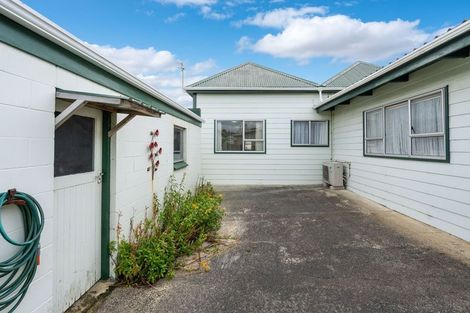 Photo of property in 24 Freyberg Street, Saint Kilda, Dunedin, 9012