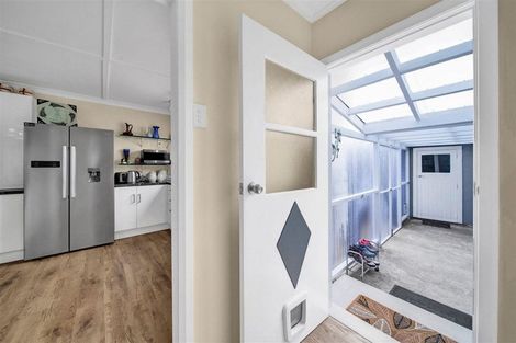 Photo of property in 40 Grey Street, Normanby, Hawera, 4614